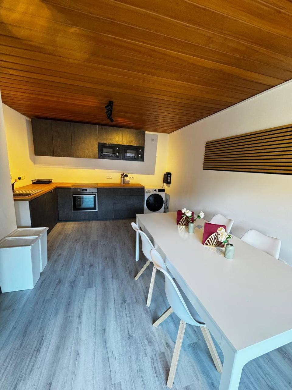 Casa Artisanos Ξενοδοχείο Ehringshausen Εξωτερικό φωτογραφία
